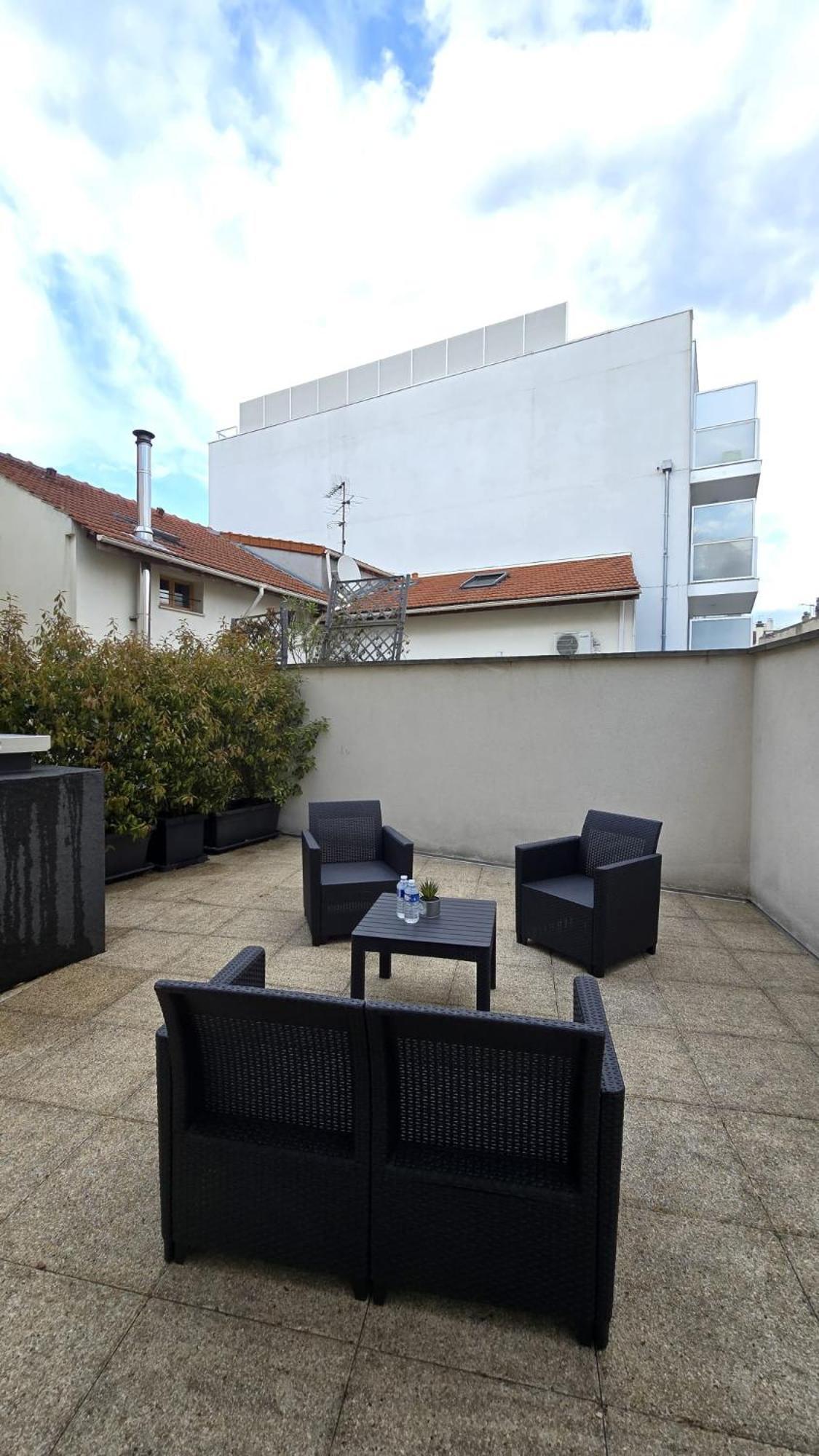 Residence Du Parc Vanves - Rooftop & Climatisation Ngoại thất bức ảnh